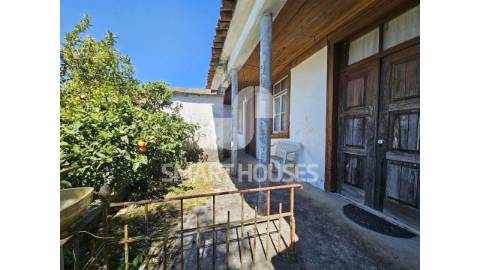 Moradia T3 na aldeia de Ázere (Tábua) com terraço...
