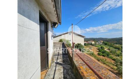 Moradia T4 no Cavaleiro (S. Martinho da Cortiça)...