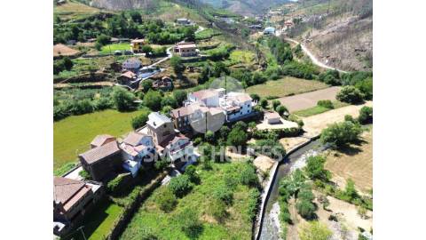 Moradia T2 no Agroal (Pomares, Arganil), com...