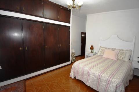 Apartamento T2, 2º andar a cerca de 12 minutos da estação de comboios no Entroncamento