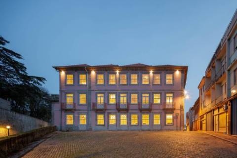 Luxuoso Apartamento T1 Mezanine para arrendamento