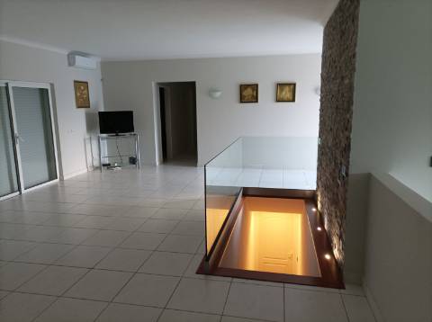 Fantástica Moradia com Piscina em Lagos