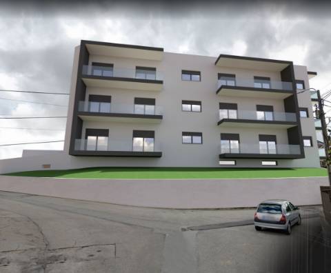 Apartamento T3 em Nogueira do Cravo, Oliveira de Azeméis