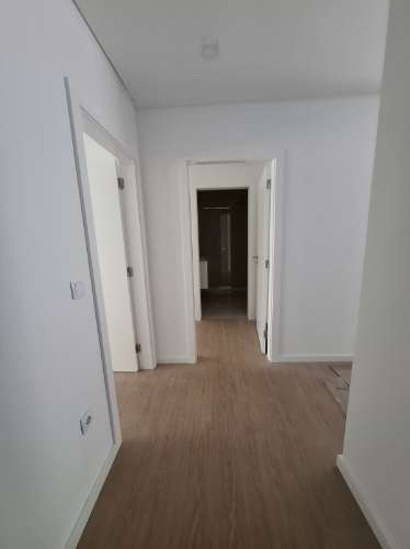 Apartamento T3 com Terraço no R/Chão em Esgueira, Aveiro