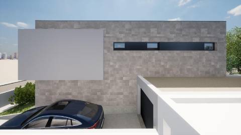 Moradia T4 geminada pela garagem à venda em Esgueira