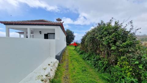 VENDA de PRÉDIO/TERRENO RÚSTICO - Feteiras, Ponta Delgada, Ilha de São Miguel, Açores