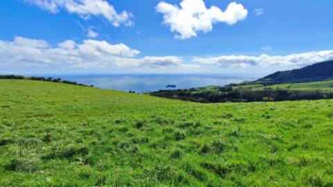 VENDA de TERRENO/PRÉDIO RÚSTICO - Freguesia de São Miguel, Vila Franca do Campo, Ilha de São Miguel, Açores