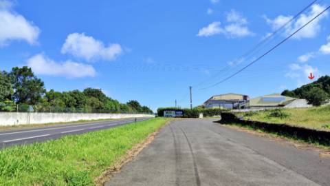 Amplo TERRENO em zona Industrial com potencial construtivo - Pico da Pedra, Ribeira Grande, Ilha de São Miguel, Açores