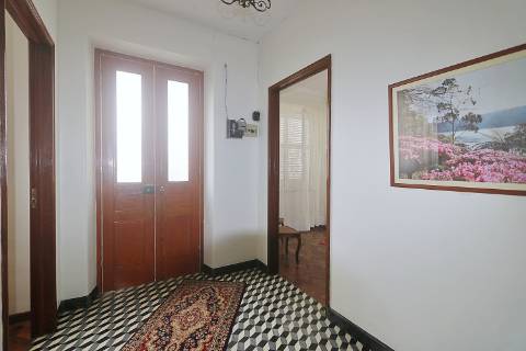 VENDA de VIVENDA - MORADIA com garagem, jardim e quintal - Santa Bárbara, Ribeira Grande, Ilha de São Miguel, Açores