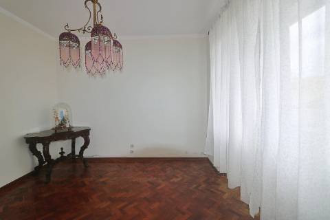 VENDA de VIVENDA - MORADIA com garagem, jardim e quintal - Santa Bárbara, Ribeira Grande, Ilha de São Miguel, Açores