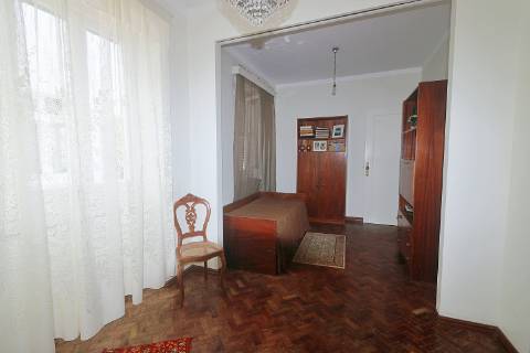 VENDA de VIVENDA - MORADIA com garagem, jardim e quintal - Santa Bárbara, Ribeira Grande, Ilha de São Miguel, Açores