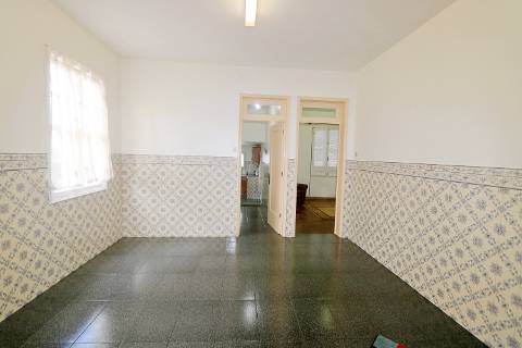 VENDA de VIVENDA - MORADIA com garagem, jardim e quintal - Santa Bárbara, Ribeira Grande, Ilha de São Miguel, Açores