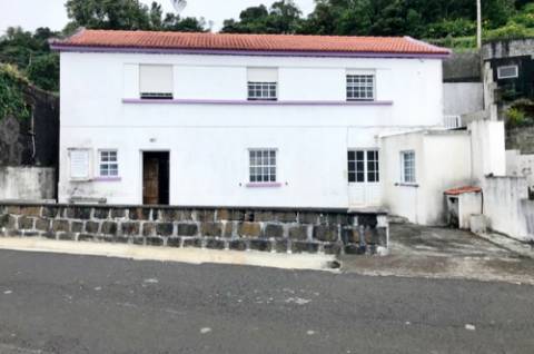 VENDA de APARTAMENTO T1 - Biscoitos, Calheta, Ilha de São Jorge, Açores
