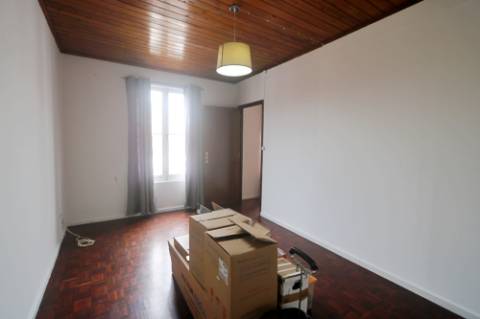 VENDA de CASA - MORADIA T3+1 com garagem e terraços - Arrifes, Ponta Delgada, Ilha de São Miguel, Açores