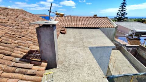 VENDA de CASA - MORADIA T3+1 com garagem e terraços - Arrifes, Ponta Delgada, Ilha de São Miguel, Açores