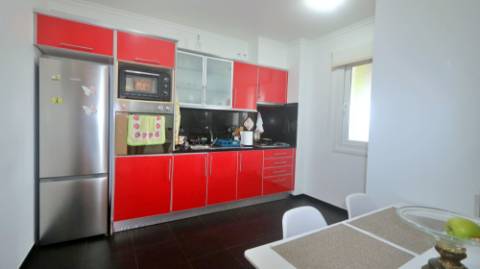 VENDA de APARTAMENTO T2 com VARANDA e VISTA MAR - Quintas do Mar, Ribeira Grande, Ilha de São Miguel, Açores