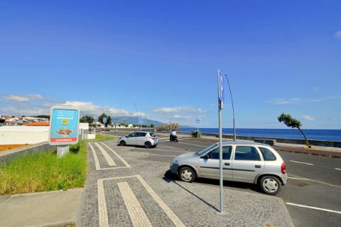 VENDA de CASA - MORADIA com VISTA MAR - Rosto do Cão (São Roque), Ponta Delgada, São Miguel, Açores