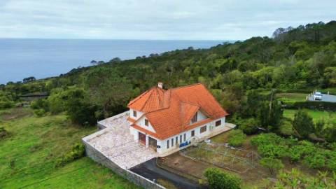 VENDA de MORADIA - VIVENDA T5 com VISTA MAR - São João, Lajes do Pico, Ilha do PICO, Açores