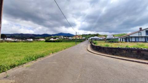 VENDA de AMPLO TERRENO URBANO com VISTA MAR - Santo António Nordestinho, Nordeste, Ilha de São Miguel, Açores