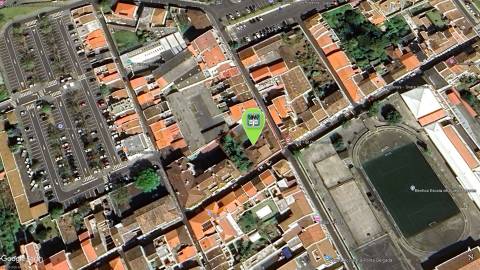AMPLO EDIFÍCIO - MORADIA para VENDA no centro histórico de Ponta Delgada (São José), Ilha de São Miguel