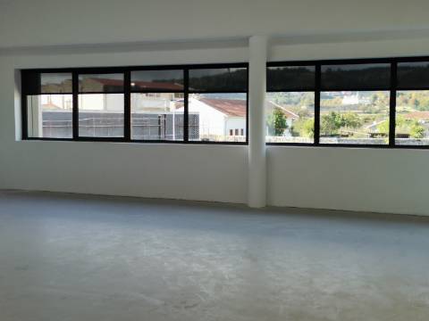 PAVILHÃO p/ ALUGAR
