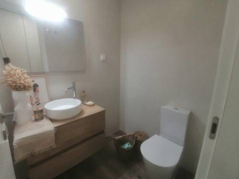 APARTAMENTO T3 C/ NOVO - LOUSADO