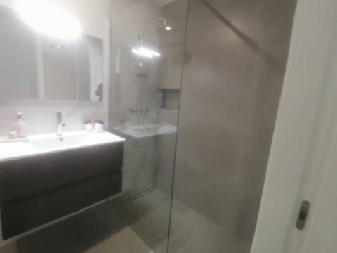 APARTAMENTO T3 C/ NOVO - LOUSADO