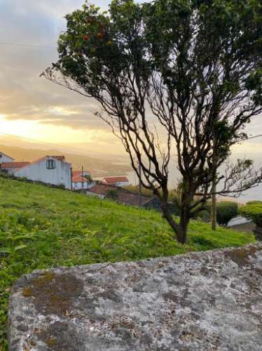 RUÍNA COM VISTA MAR EM SÃO MIGUEL ARCANJO, SÃO ROQUE PICO