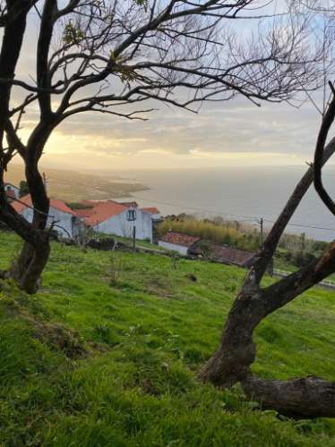RUÍNA COM VISTA MAR EM SÃO MIGUEL ARCANJO, SÃO ROQUE PICO