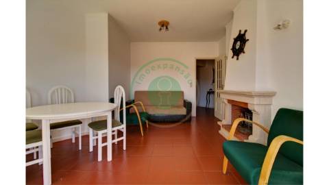 - Vende-se apartamento T2 na Figueira da Foz, em...