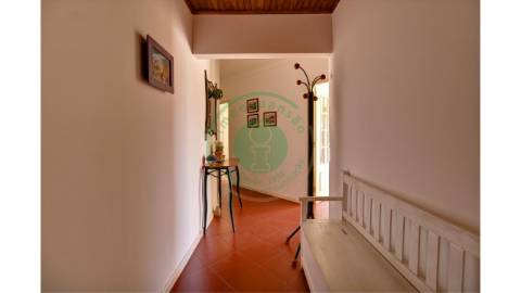 - Vende-se apartamento T2 na Figueira da Foz, em...