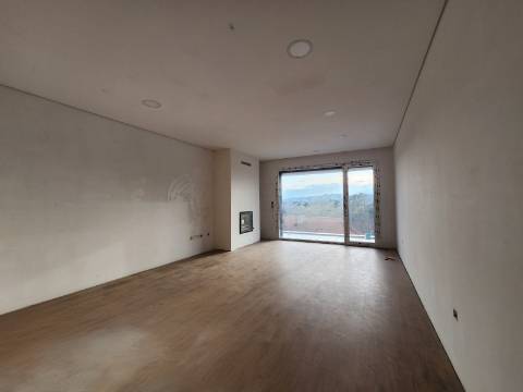 Cedência de Posição de Apartamento T2 em Vila Real