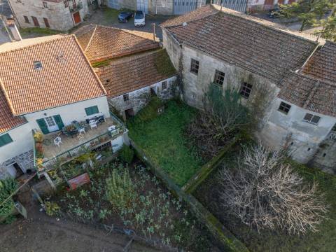 Moradia em Pedra para Reconstrução em Justes, Vila Real