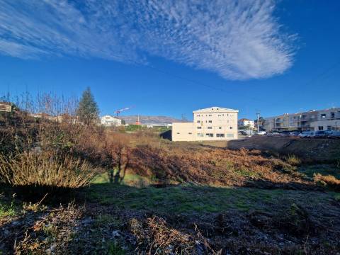 Terreno com PIP aprovado para Habitação Multifamiliar na Timpeira, Vila Real