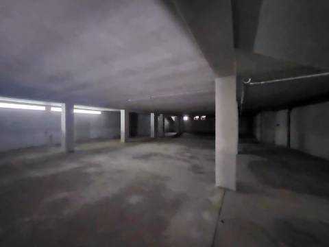 Loja de 770m2 Junto ao Mercado Municipal em Vila Real