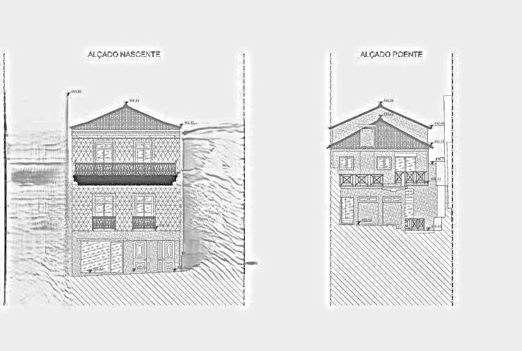 Prédio no Centro Histórico de Vila Real c/ Loja, Habitação e Logradouro