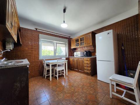 T3+1 + Sótão Junto ao Parque Florestal no Centro de Vila Real