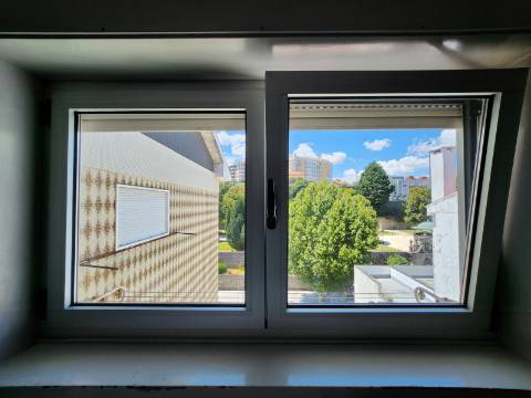 T3+1 + Sótão Junto ao Parque Florestal no Centro de Vila Real