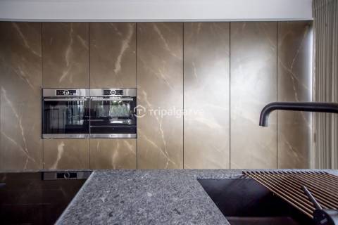 Penthouse de Luxo com 6 Quartos perto da Praia e da Marina - Vistas para o Rio Arade
