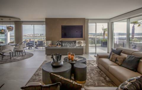 Penthouse de Luxo com 6 Quartos perto da Praia e da Marina - Vistas para o Rio Arade