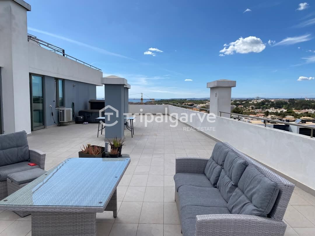 PENTHOUSE DE LUXO COM VISTA MAR NA PRAIA DA ROCHA, PORTIMÃO - ALGARVE