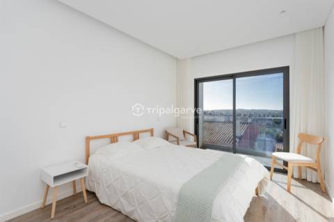 Moradia em Banda T3 Venda em Guia,Albufeira