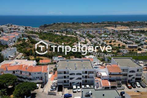 Apartamento T1 com vista mar e piscina Em Albufeira