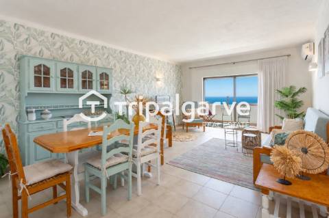 Apartamento T1 com vista mar e piscina Em Albufeira