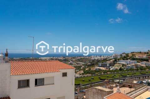 Apartamento T1 com vista mar e piscina Em Albufeira