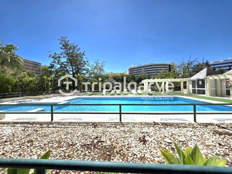 Apartamento T1+1 com Terraço na Marina de Vilamoura