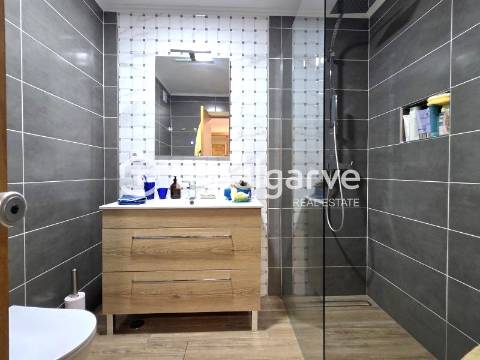 Apartamento T1+1 com Terraço na Marina de Vilamoura