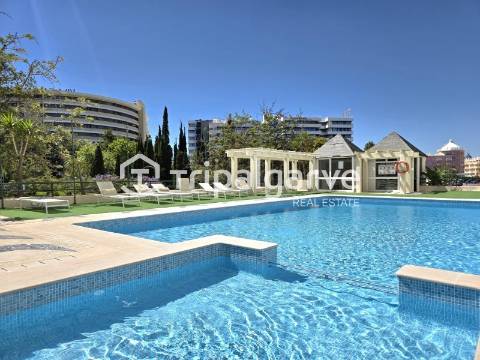 Apartamento T1+1 com Terraço na Marina de Vilamoura