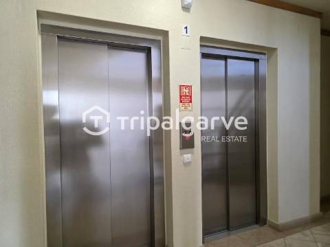 Apartamento T1+1 com Terraço na Marina de Vilamoura