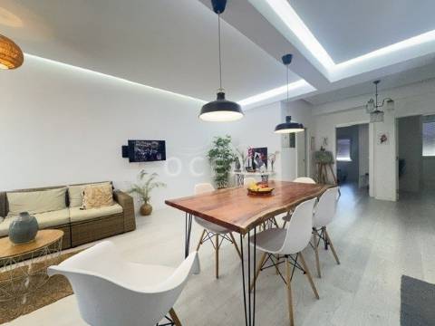 Apartamento t2 à venda na Rua Cidade da Beira